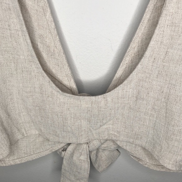 Oatmeal Beige Open Back Crop Top - Picture 8 of 9